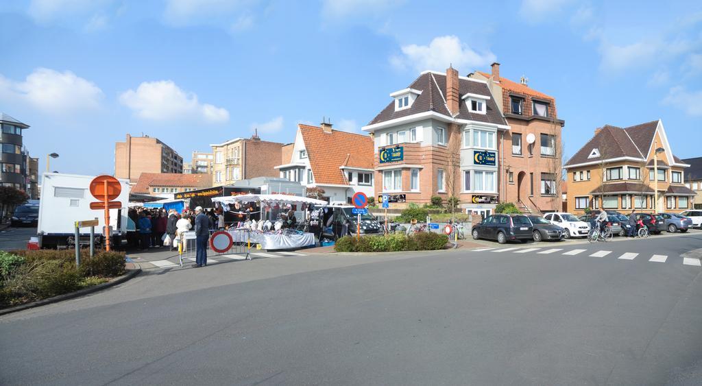 Logies Het Maantje Hotel De Panne Exterior photo